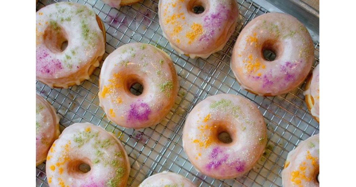 king cake donuts