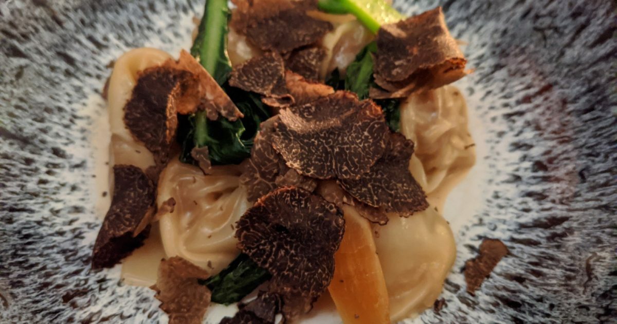 noreetuh's ham hock wontons with, pickled salsify, shaved truffles